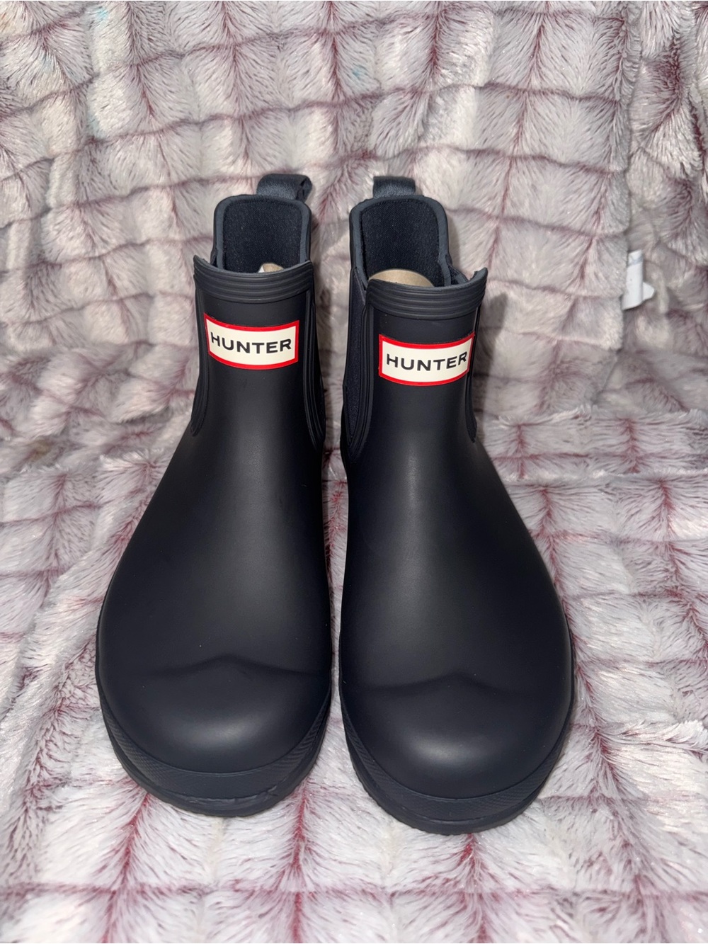 Hunter Women's Matte Black Chelsea Short Rain Boots